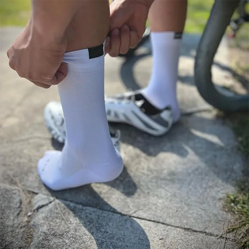 High Quality Custom Cycling Socks Breathable Crew Sports Socks