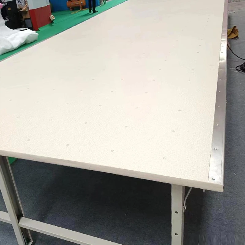 Fully Inspected Mexican Market Exported Spreading Working Table for Fabric Factory