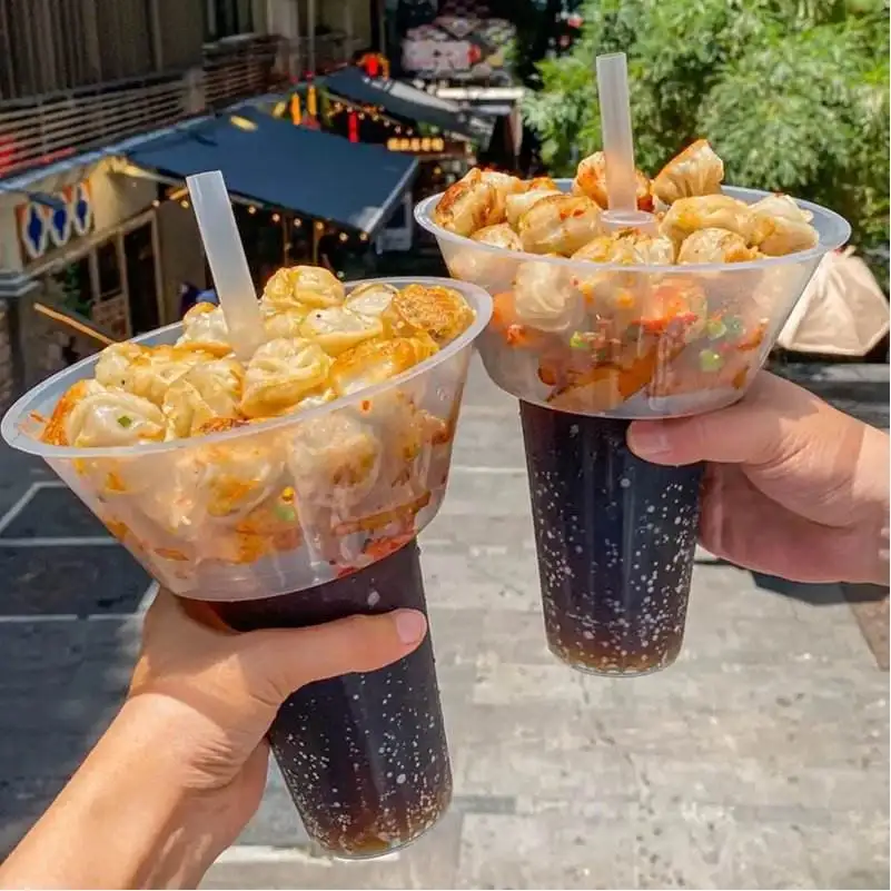 Factory Supply High Quality Wholesale Plastic Disposable Meal Container Plastic Cup With Snack Tray