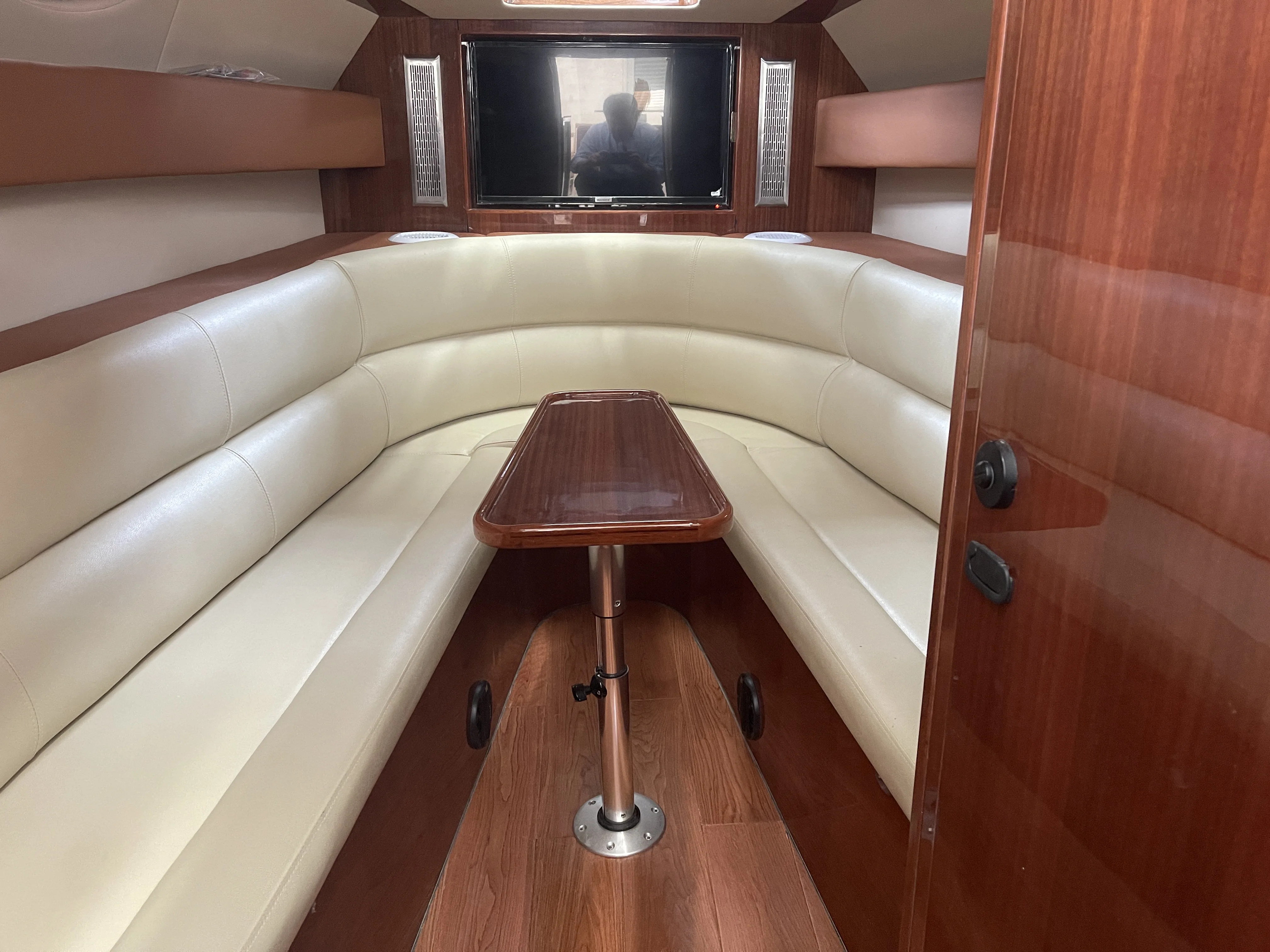 Cheaper Yacht Motor Boat 33H