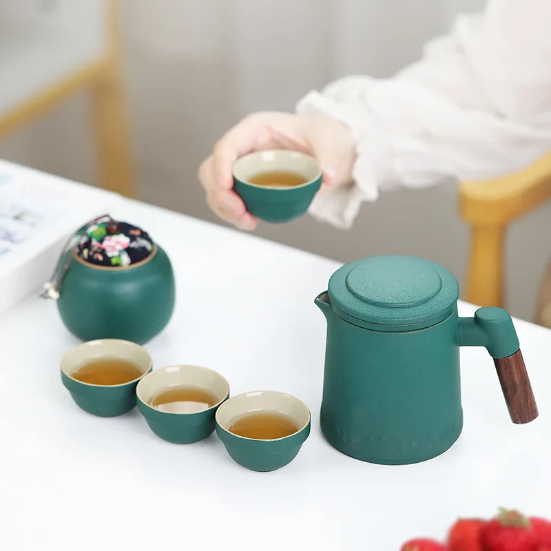 custom cheap low price ceramic travel tea mug infuser set with carrying bag