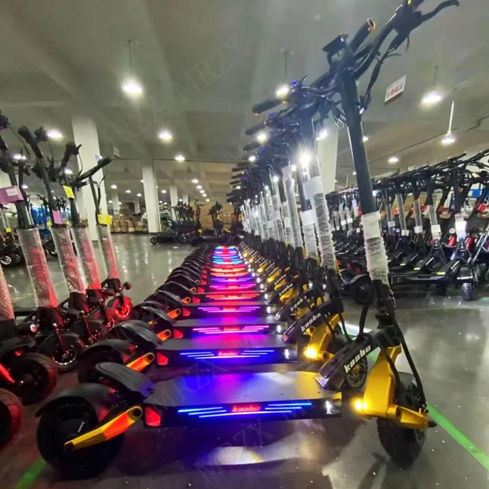 EU Warehouse Stock Kaabo Mantis King GT 60V 24Ah Battery TFT Display 2*1100W Motor 70km/h Full Oil Hydraulic Brake IPX5 WaterPro