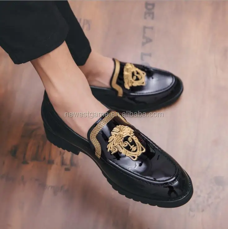 Fashion classical Style head embroidery Tassel Loafers For Men Most Popular Mens dress Loafer leather Shoes big size 45 46 47
