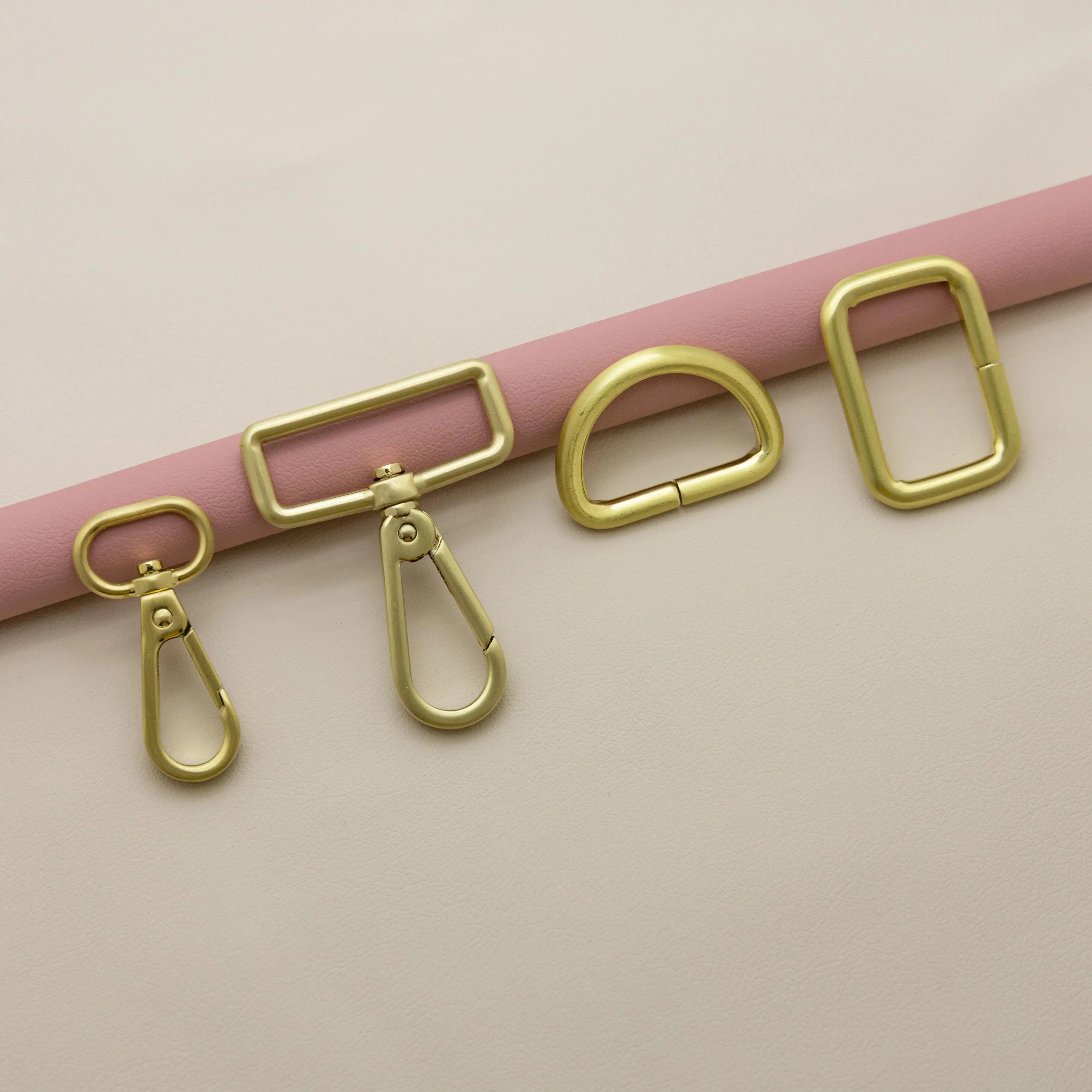 Custom Luxury Handbag Hardware D Ring Slider Buckle Set 20mm 25mm 32mm 38mm Swivel Snap Hook Customized Bag Accessories set