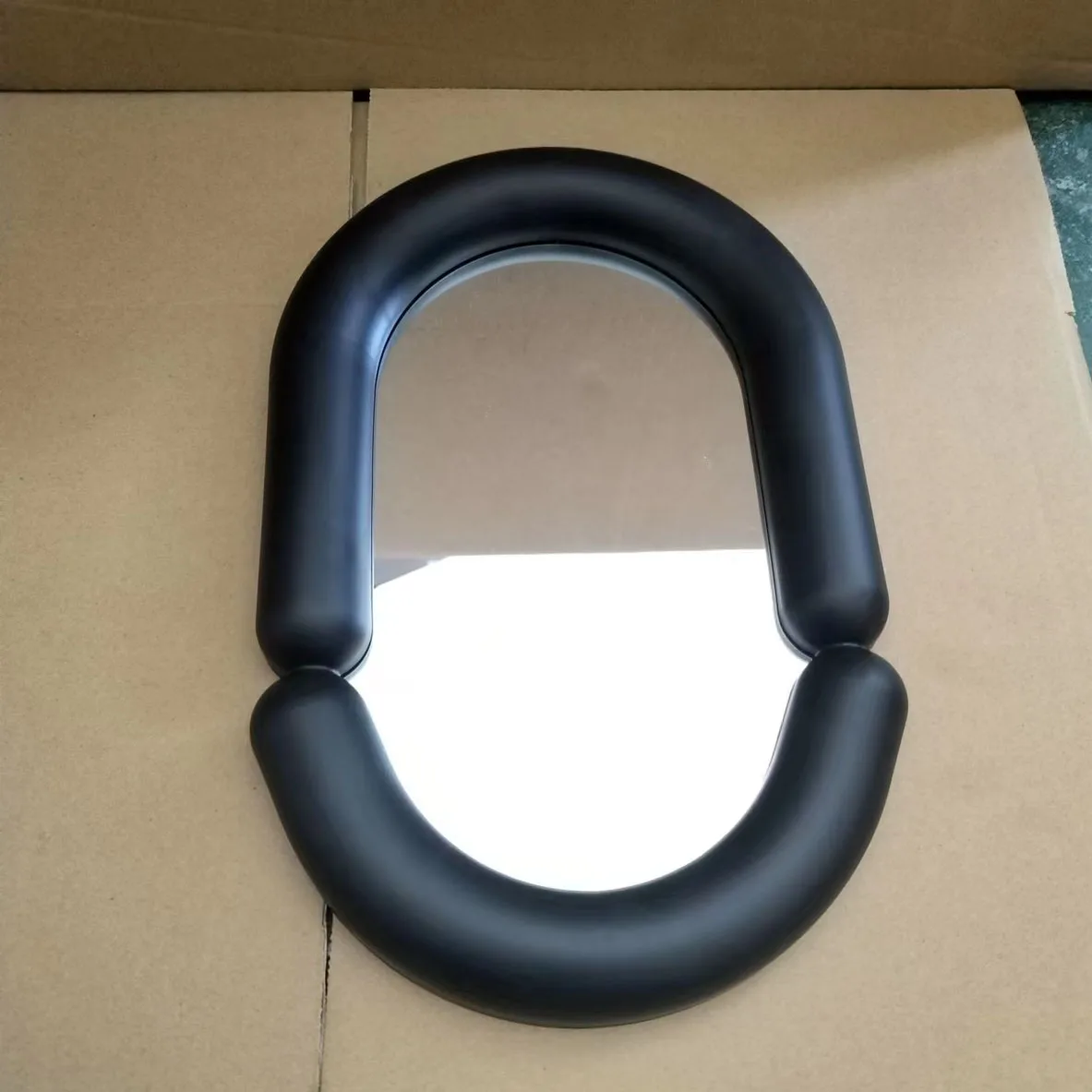 Cosmetic Mirror Bedroom Dressing Table Ceramic 2023 Hot Selling New Oval Light Luxury Makeup Mirror Makeup Tool Makeup mirror