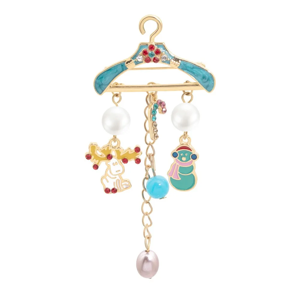 New Christmas Badges Design Custom Enamel Pin Christmas Tree Snow Man Lapel Pin Candy Socks Metal Brooch