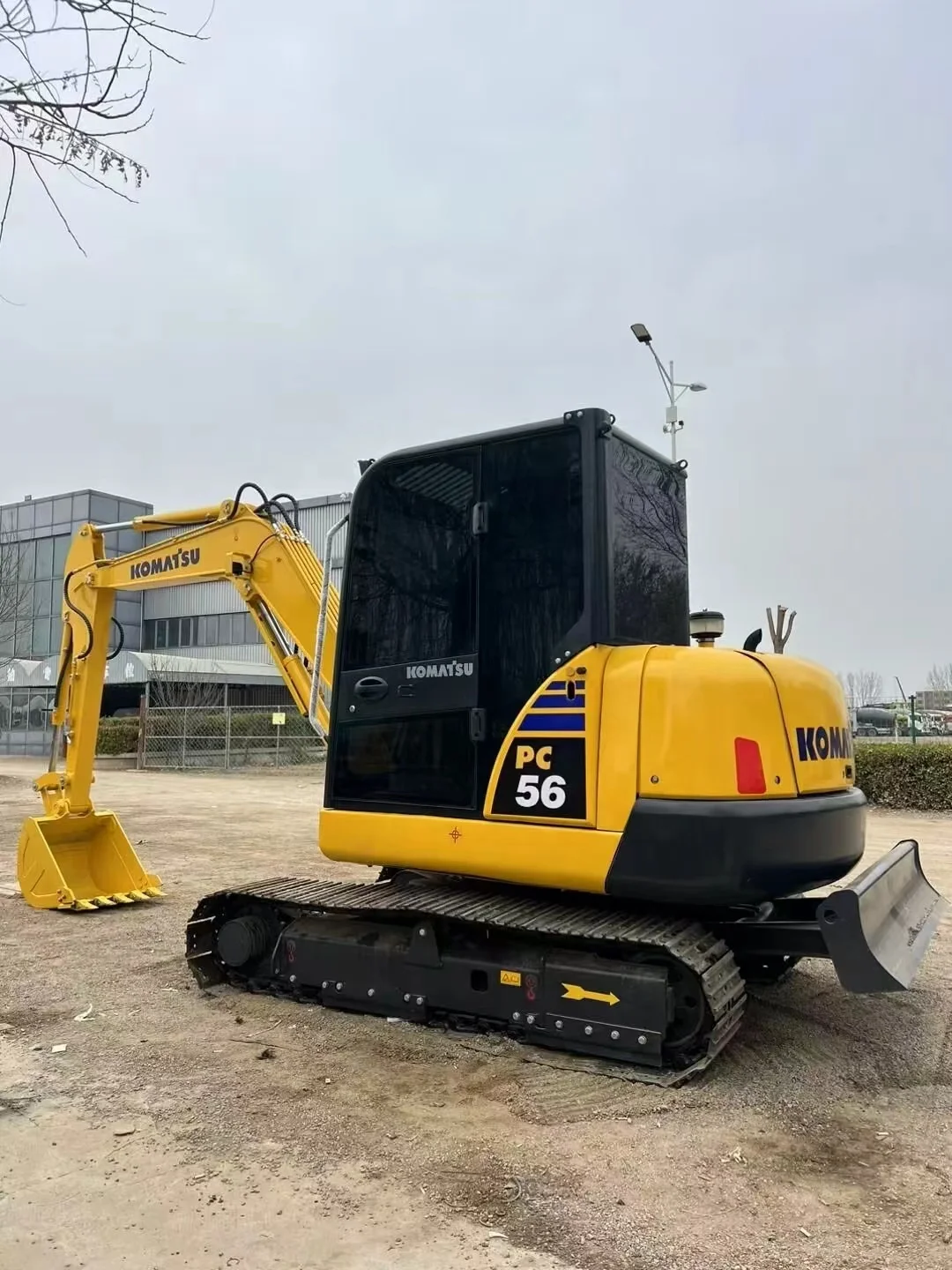 Экскаватор Komatsu pc56-7 Низкий рабочий день японский оригинальный мини-экскаватор 56-7 70 78 распродажа