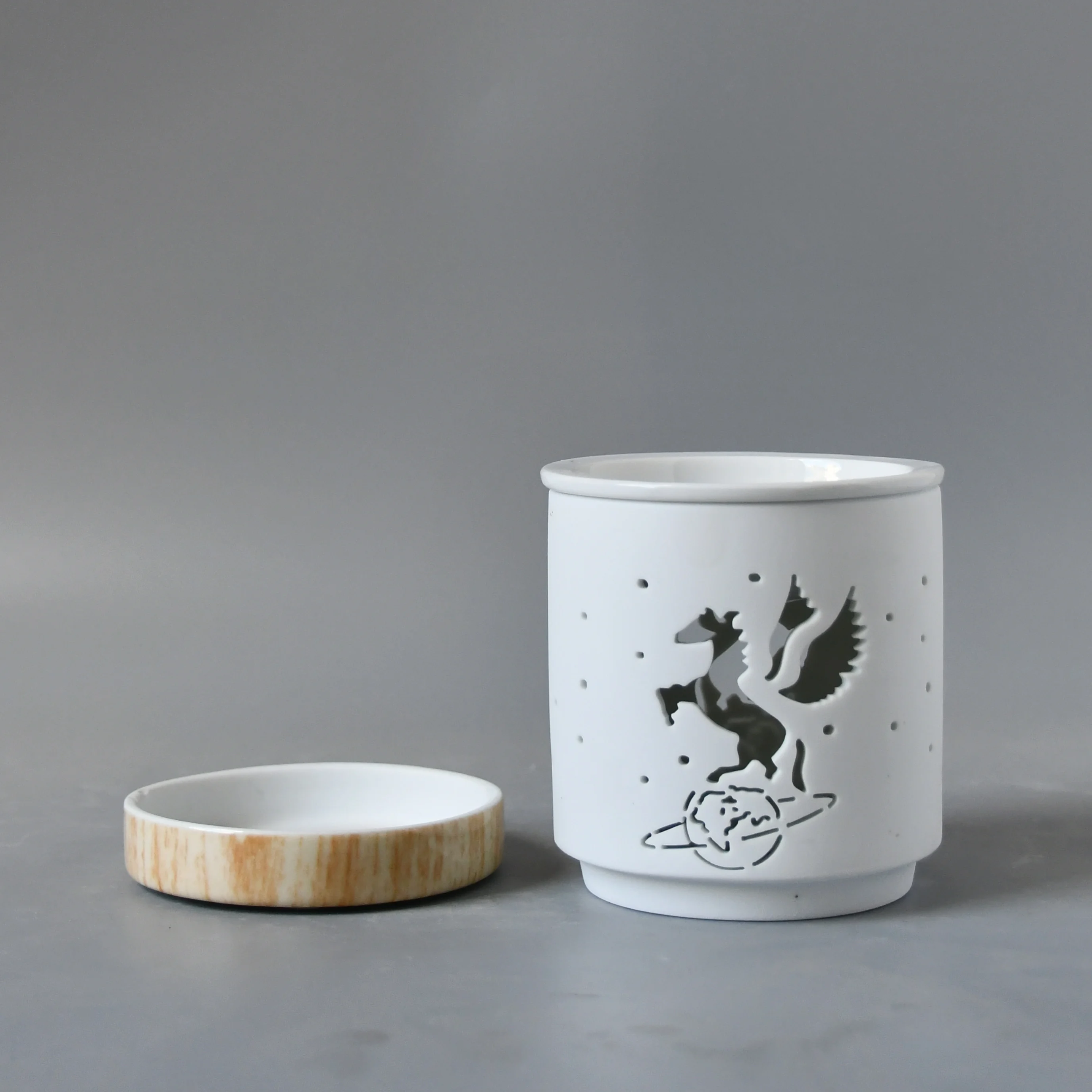 Pegasus Cupid Essential Oil Wax Burner Ceramic Romantic  Home Decoration White Tealight Candle Holder Porcelain Oil Burner