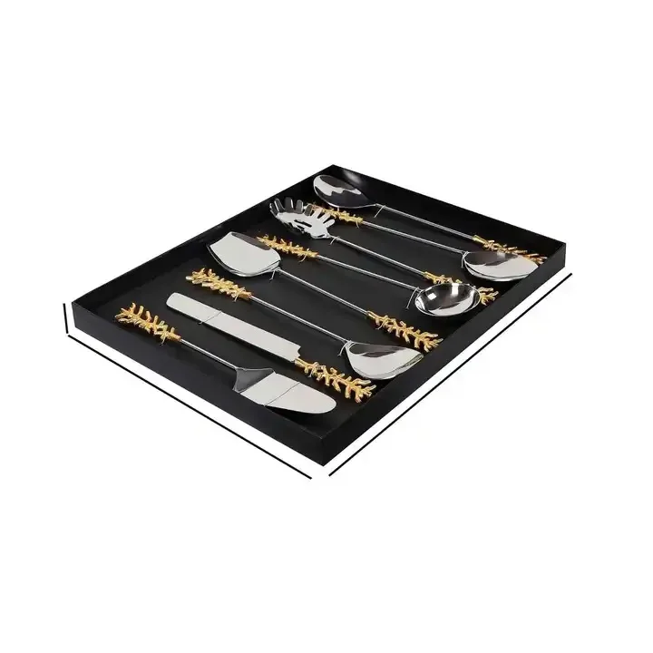 Antique Designing Metal Cutlery Set Glossy Silver and Gold Finishing Serving Cutlery for Tableware Spoon Set of 8 Pcs for Sale