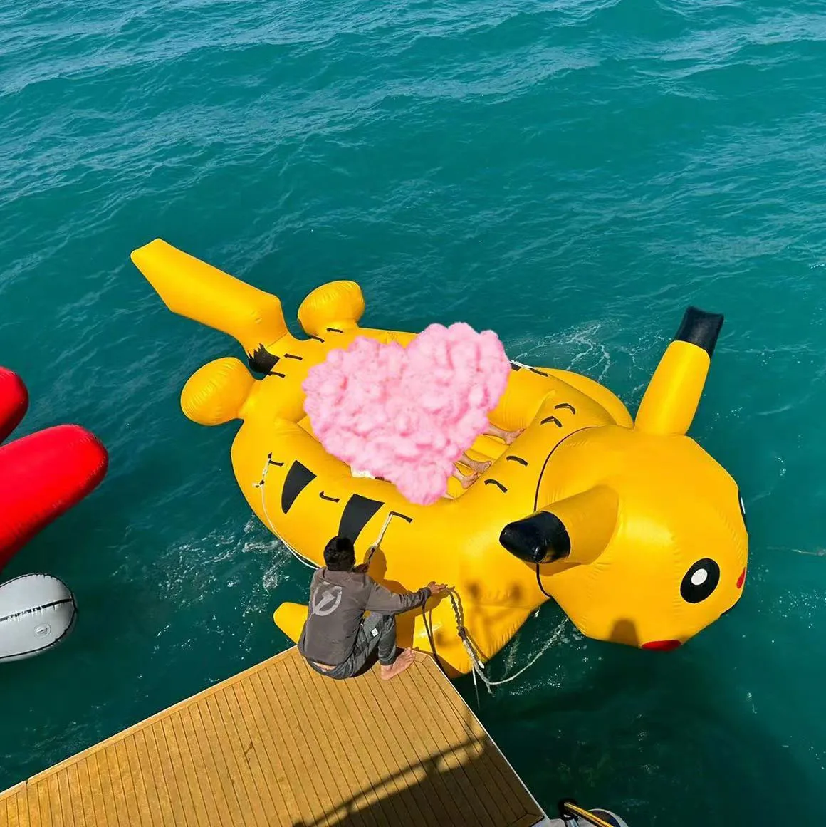 Summer Funny Inflatable Towable Water Toys Disco Boat Inflatable Towable Boat For Water Entertainment