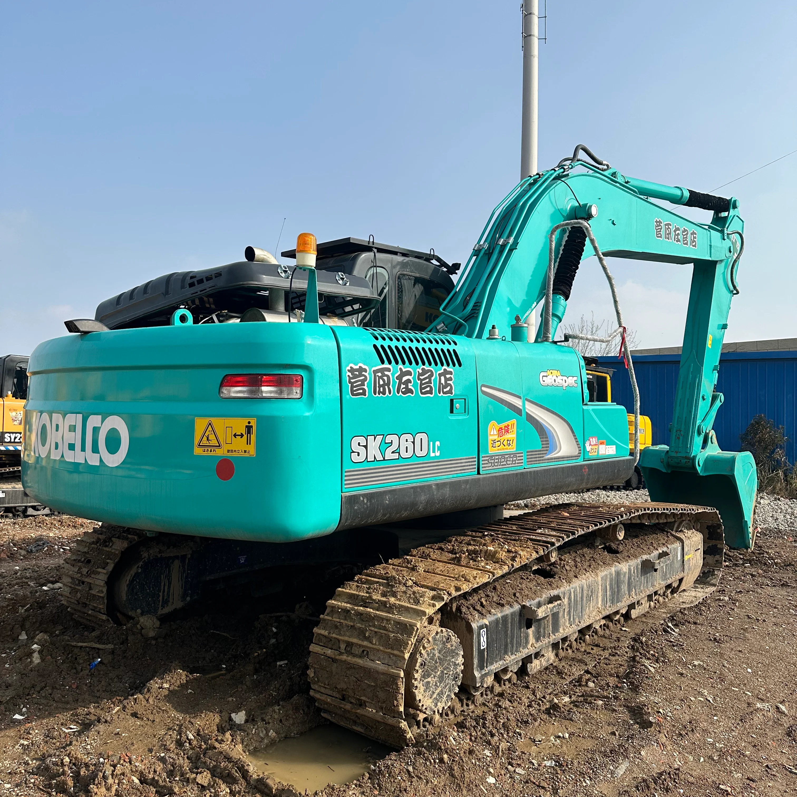Б/у экскаваторы KOBELCO SK260 низкочасовой экскаватор подержанный