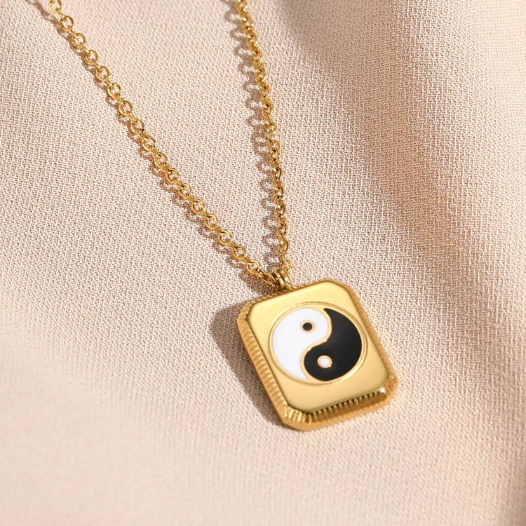 Retro simple square geometric collarbone chain ins wholesale gossip yin and yang pendant necklace unisex