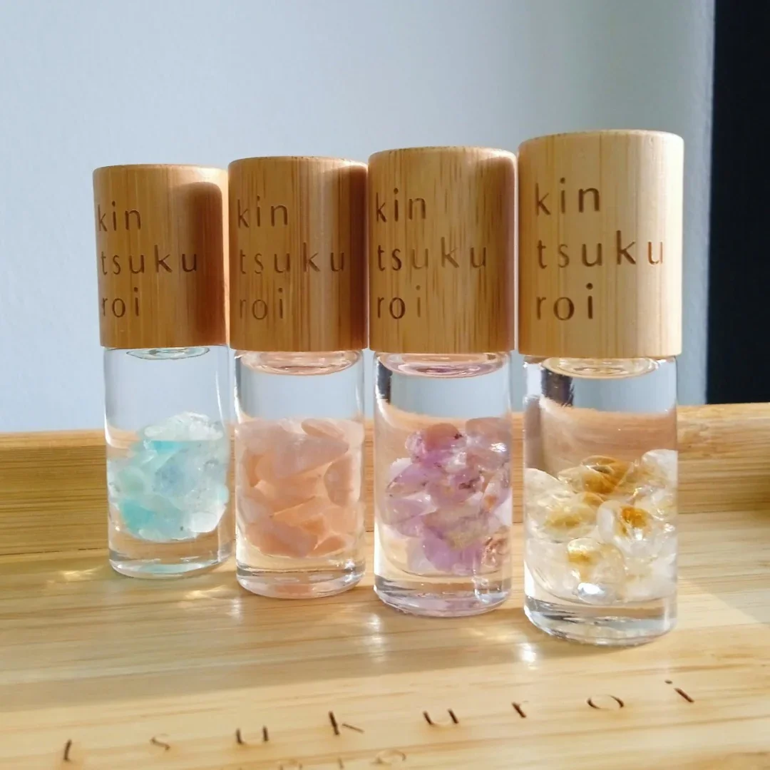 Gemstone Roller Bottle 10ml Essential Oil Perfume Glass Roll On Bottle Crystal Chips Roller Bottles