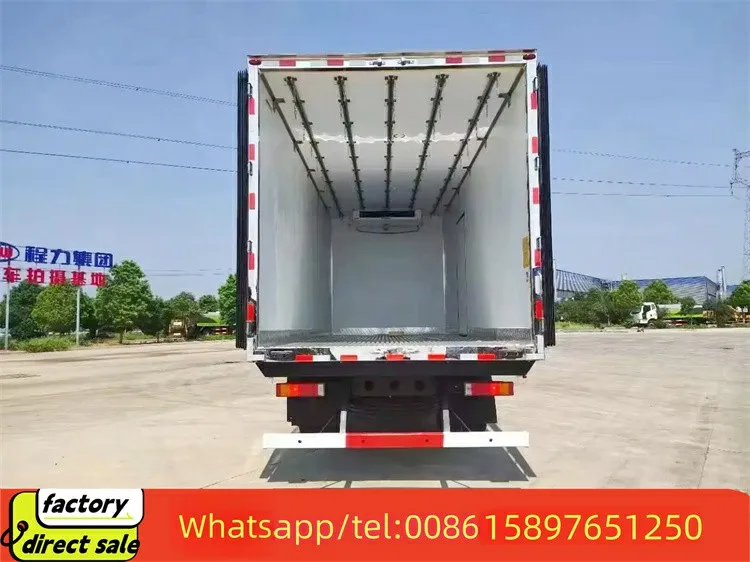 China Dongfeng 4*2 Cummins 210hp 12ton Refrigeration Box Truck Freezer Truck