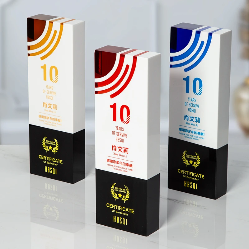 Wholesale Custom Plastic rectangle Trophy Blank laser printing Award prize sport personalized Resin trophy with red blue star