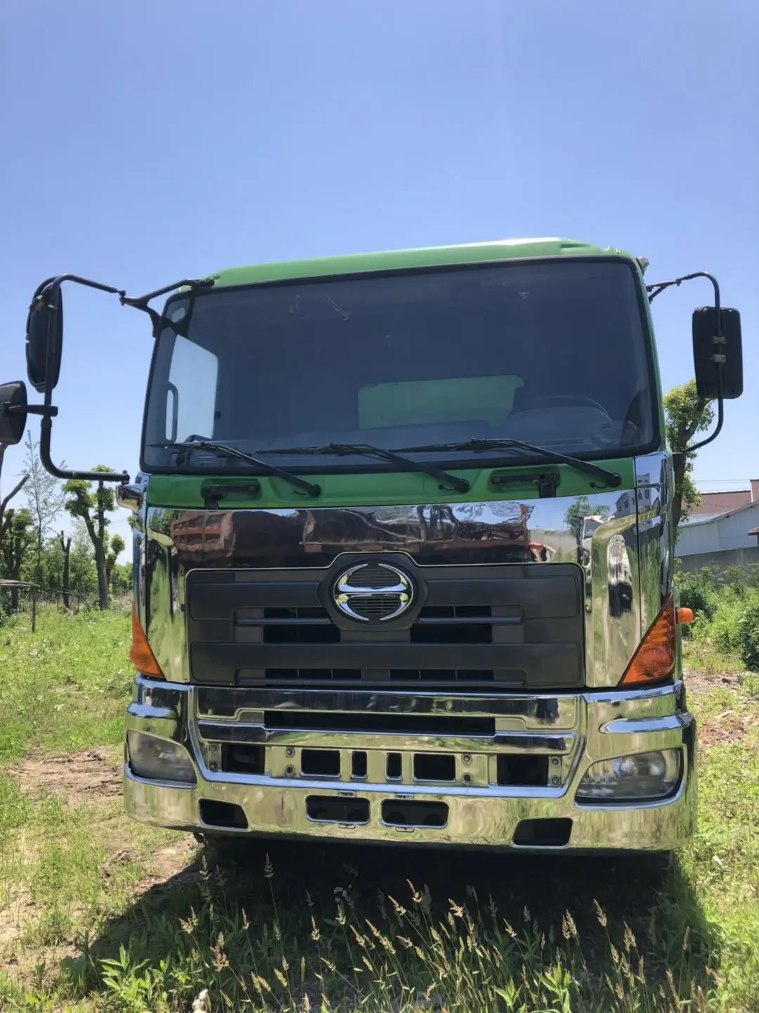 Б/у самосвал серии hino 700