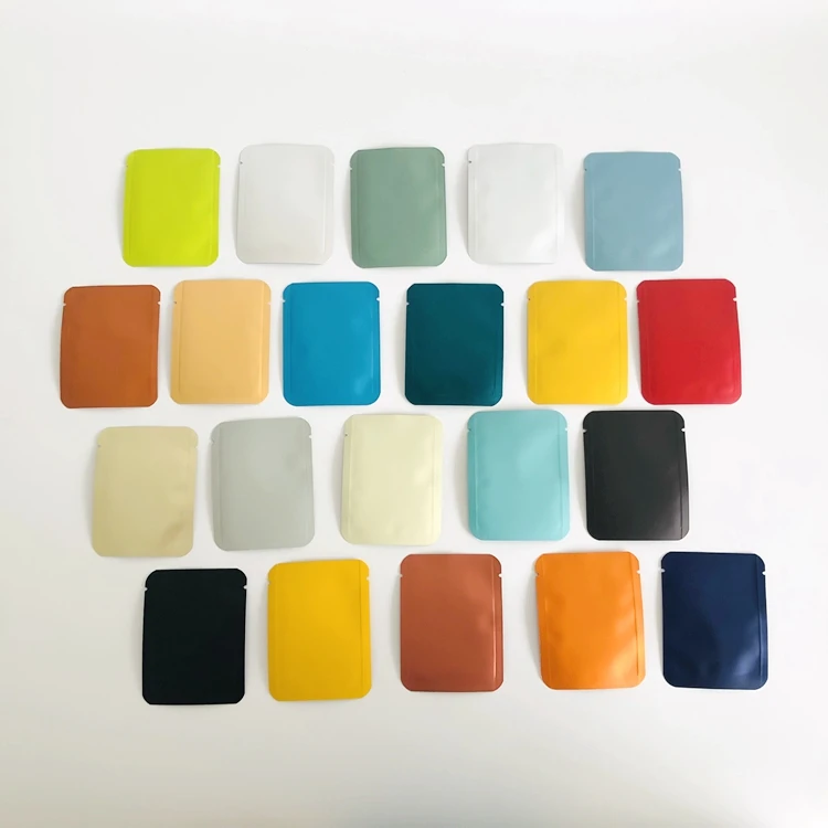 Customizable Mylar aluminum foil plastic packaging food candy zipper bag can be resealed deodorant bag