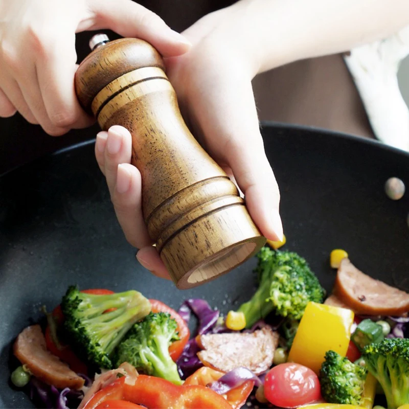 
Moulin a poivre en hetre reglable manuel de la meilleure qualite pour la cuisine 