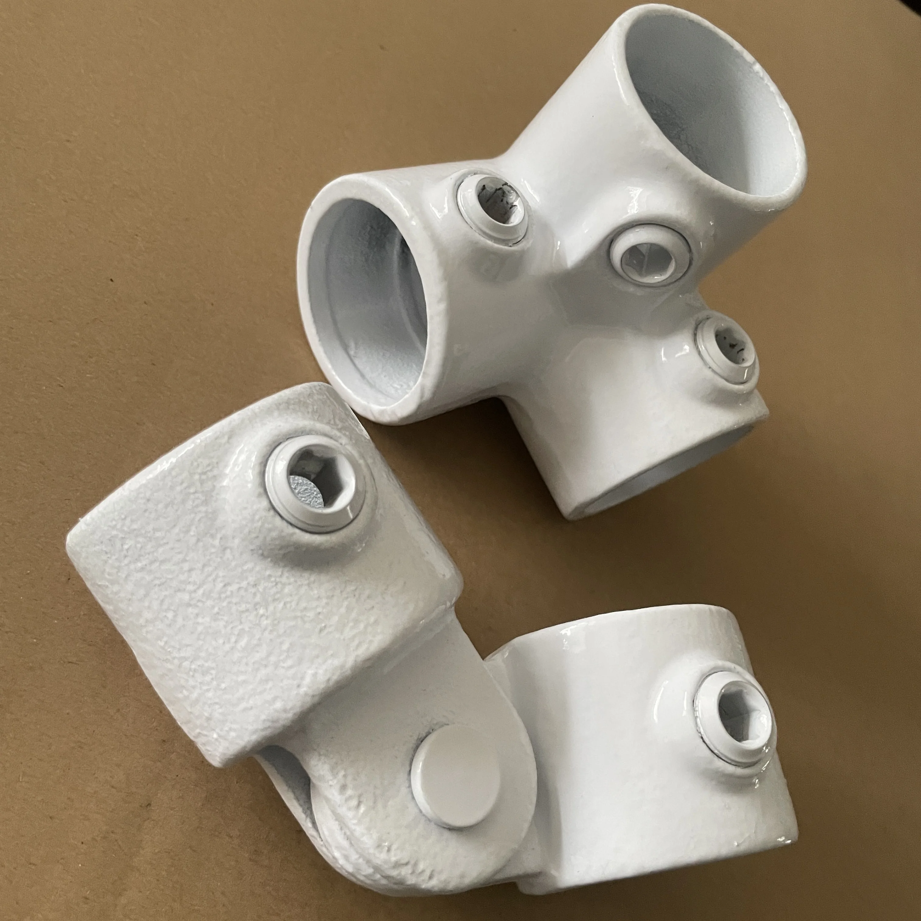 42.4 mm stable Steel pipe connectors Singe Swivel Combination key clamp for fastenings
