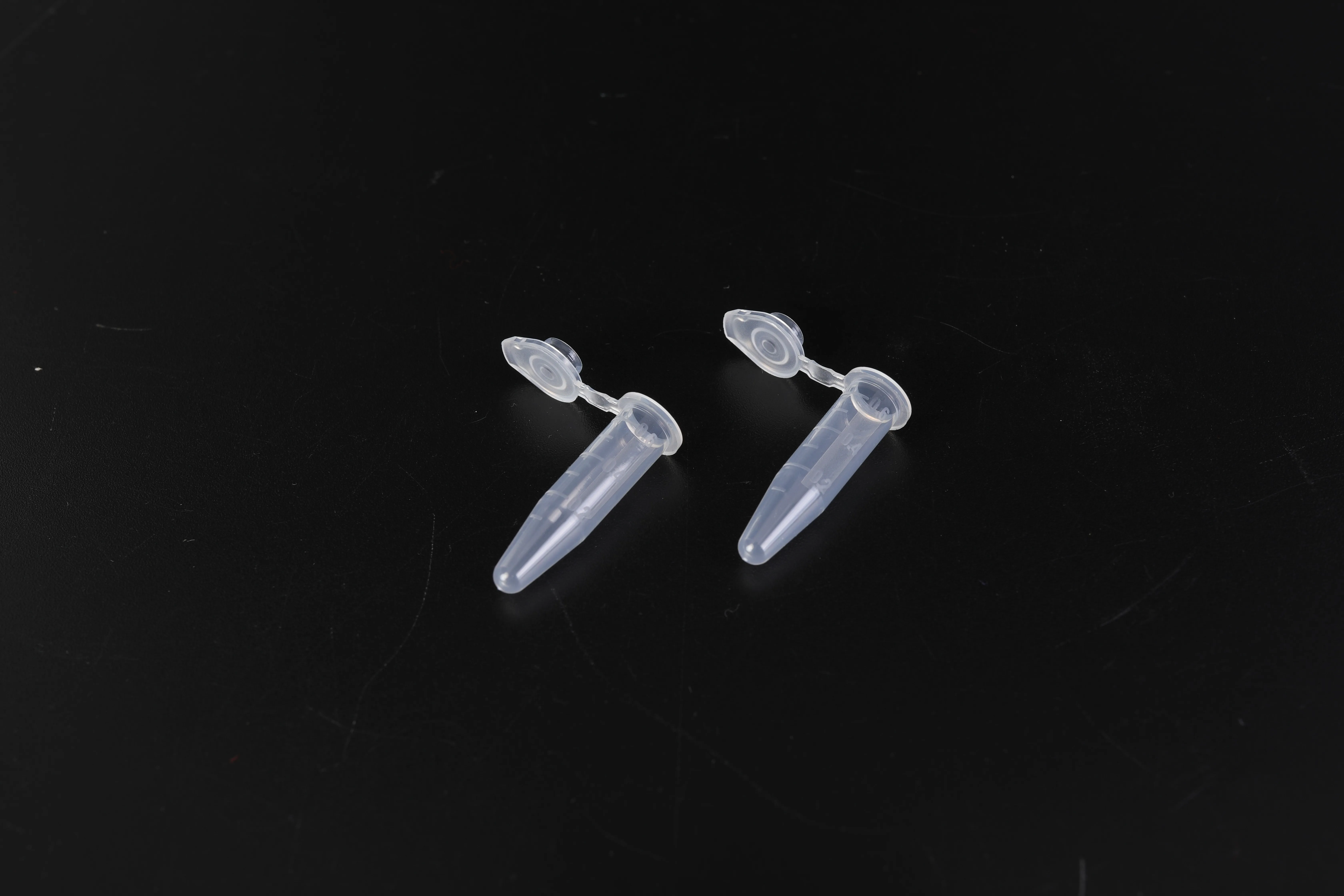 Sterile Microcentrifuge Tubes 0.5ml  Conical Bottom Lab Centrifugal Tube for lab use