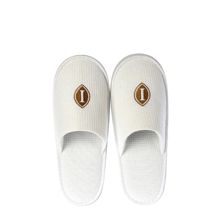 OEM customized logo luxury slipper disposable hotel slippers