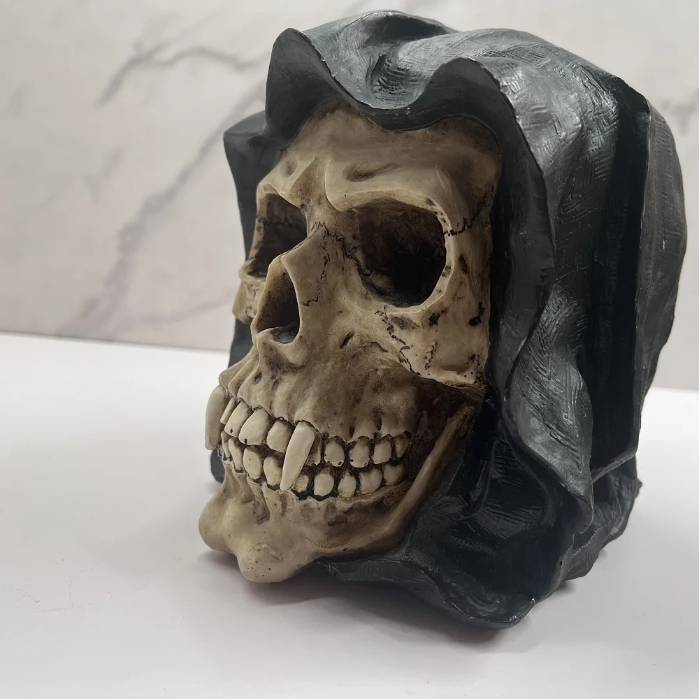 Gothic Skull Ornament Resin Crafted Wicca Sculpture Bronze Human Skull Coin Bank for Halloween Decorations and Gifts
