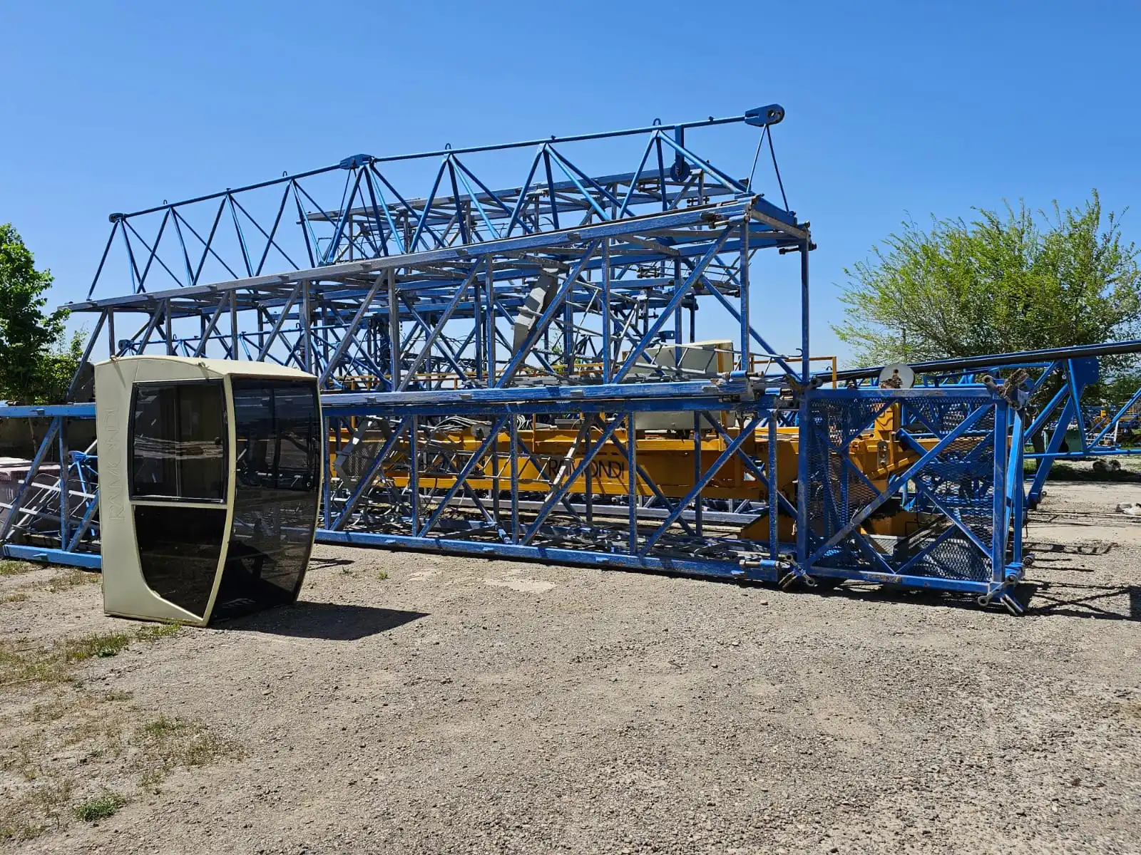 Top Quality Excellent Working Condition Used Tower Crane Raimondi MRT111 European 8 Tonne For Sale