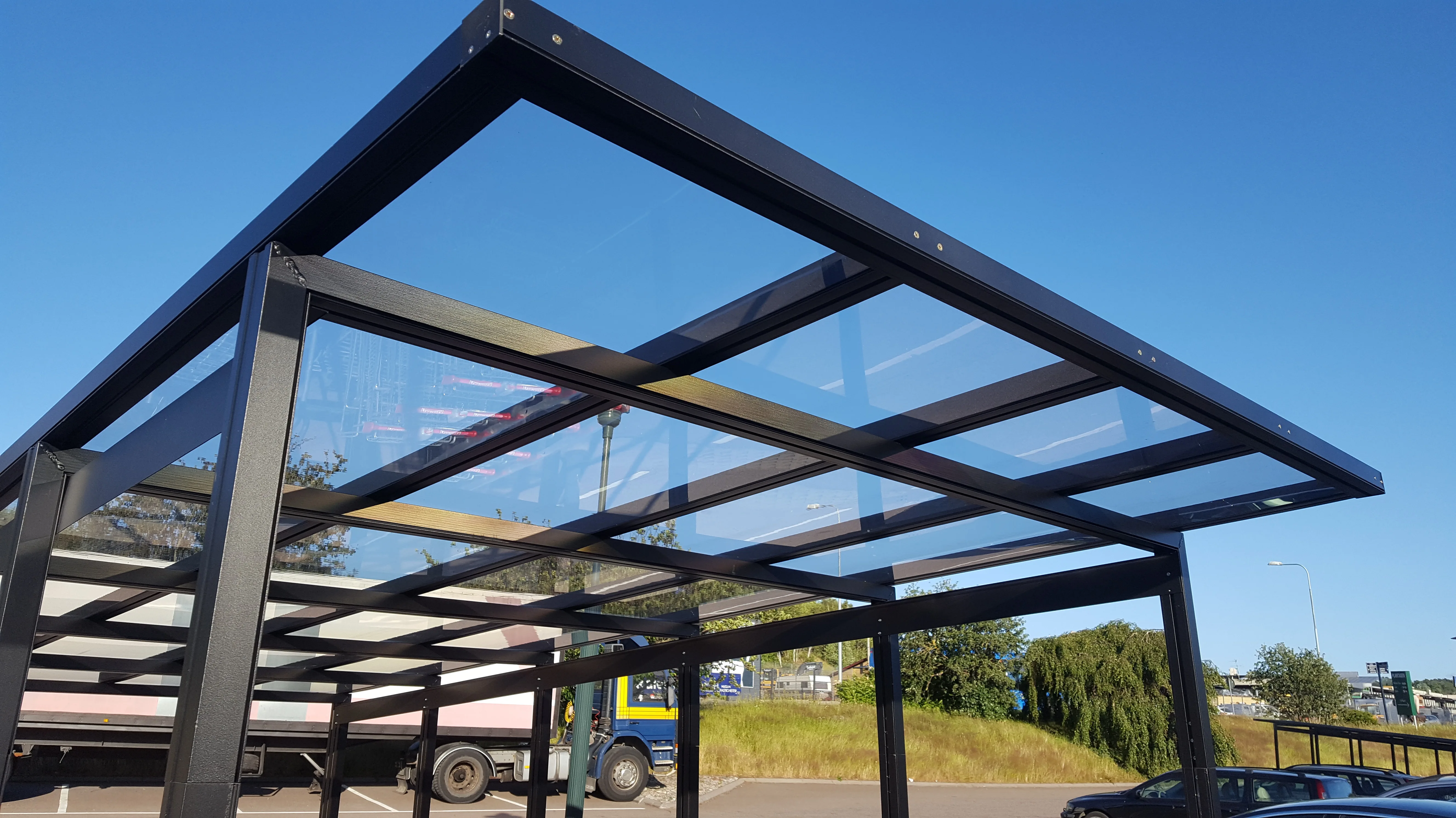 Customizable Storage Shelter for Supermarket Shopping Trolleys/Carts PVC Coated Steel Frame Galvanized Material Canopy Carport