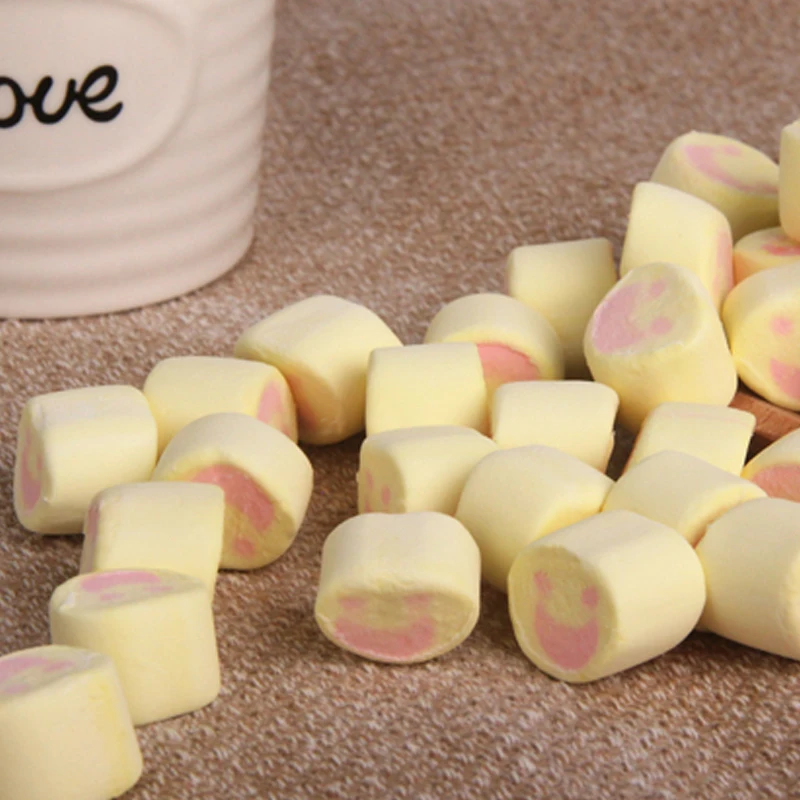 Wholesale Chinese snack marshmallow exotic candy food cotton candy confectionery soft candy mango fruit sour sweet snack for kid