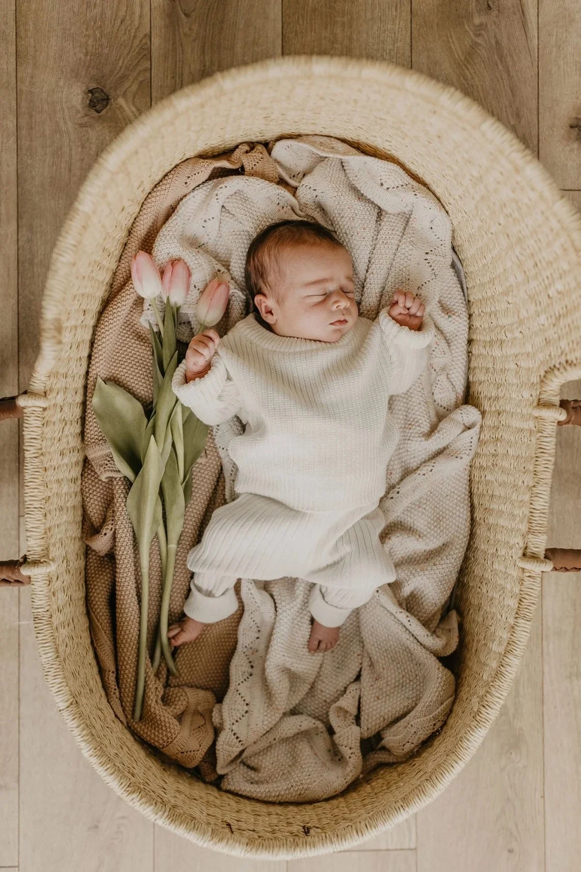 Knitted Baby Blanket 100% Cotton Baby Shower Gift Gender Neutral Kids Baby Towels and Blankets Silk Print 20 Wearable Blanket
