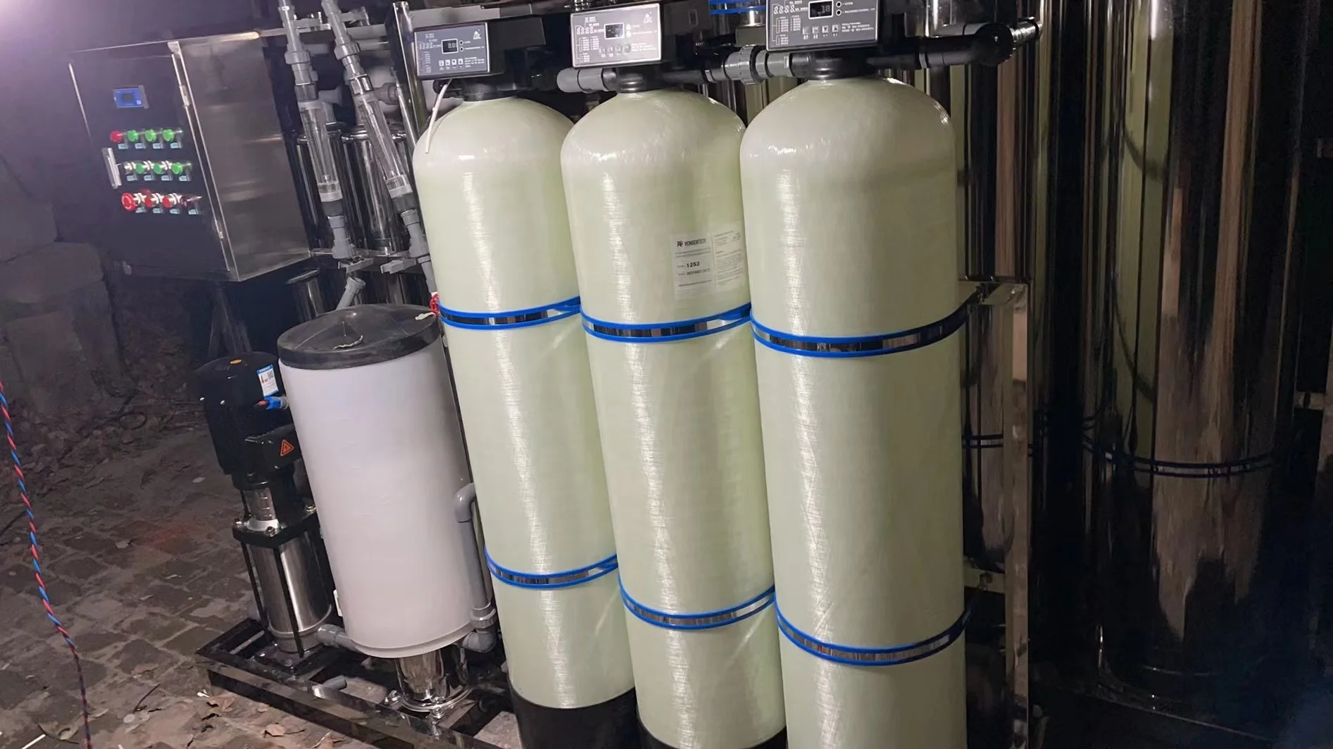 Modular Industrial Water Purification Systems Pure Treatment Water Machine reverse osmosis water system ro filter For Home Use