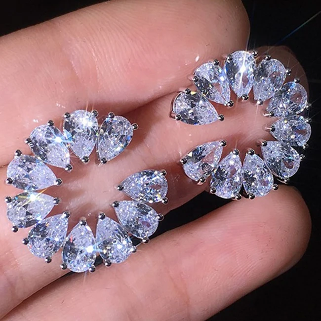 Huitan Crystal Clear Many Water Drop Gemstone Zircon Big Round Stud Earrings Women Lady Beautiful Pear Luxury Stud Earrings