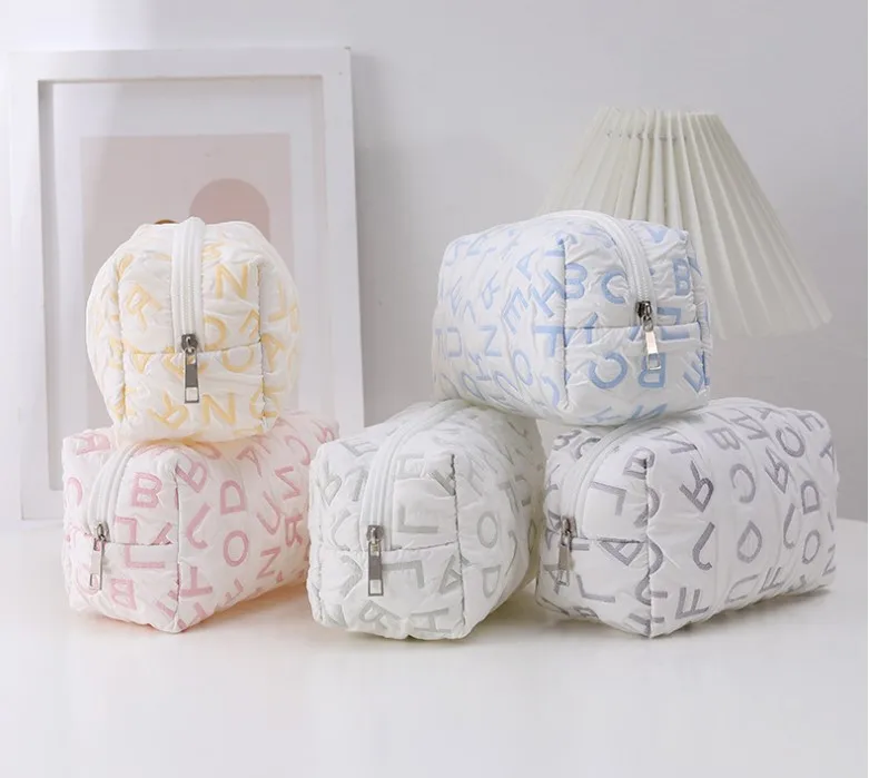 Factory Stock Custom Logo Toiletry Zipper Storage Makeup Brushes Case Clutch Wholesale With Embossing Bag