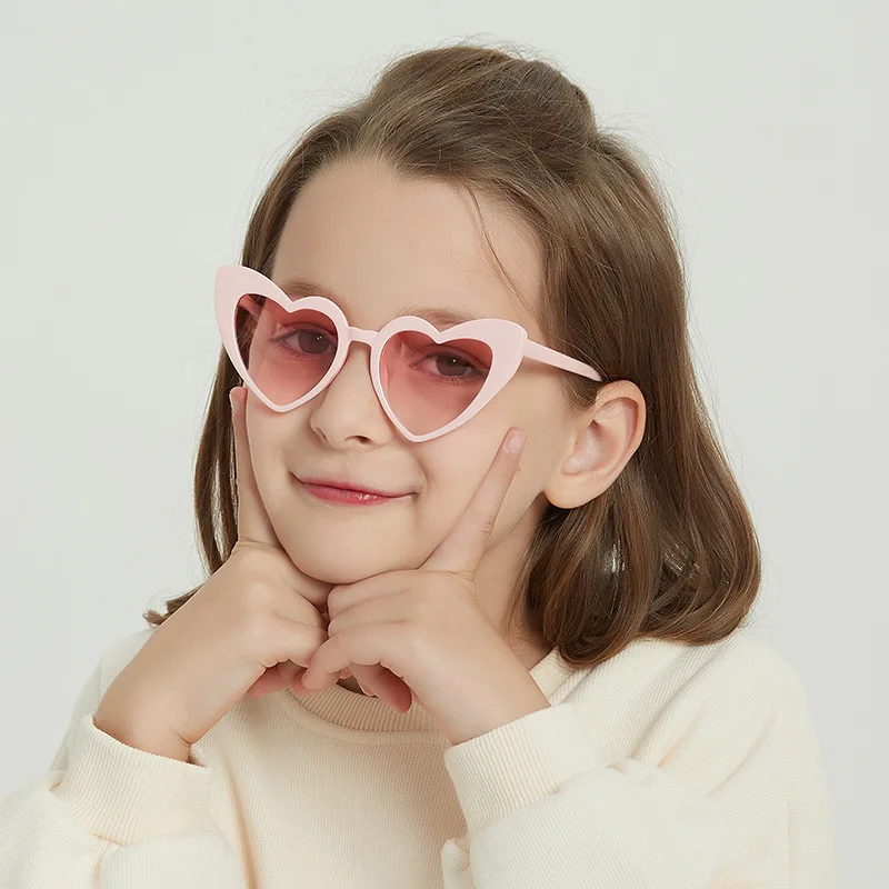 L1826 Colorful Narrow Cat Eye Love Heart Shaped UV400 Kids Sunglasses Trendy Cute Candy