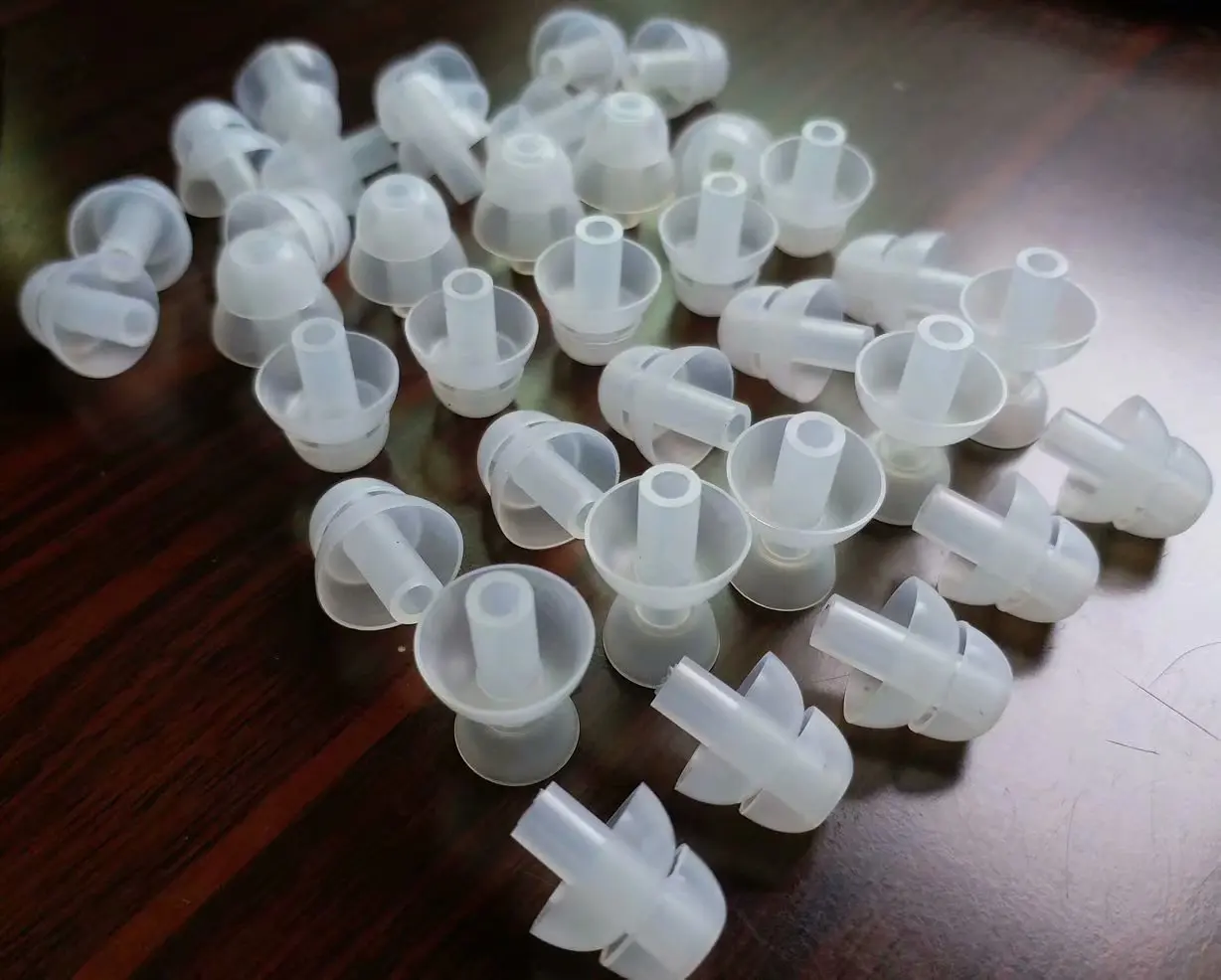 2019 Custom sizes  silicone earplugs