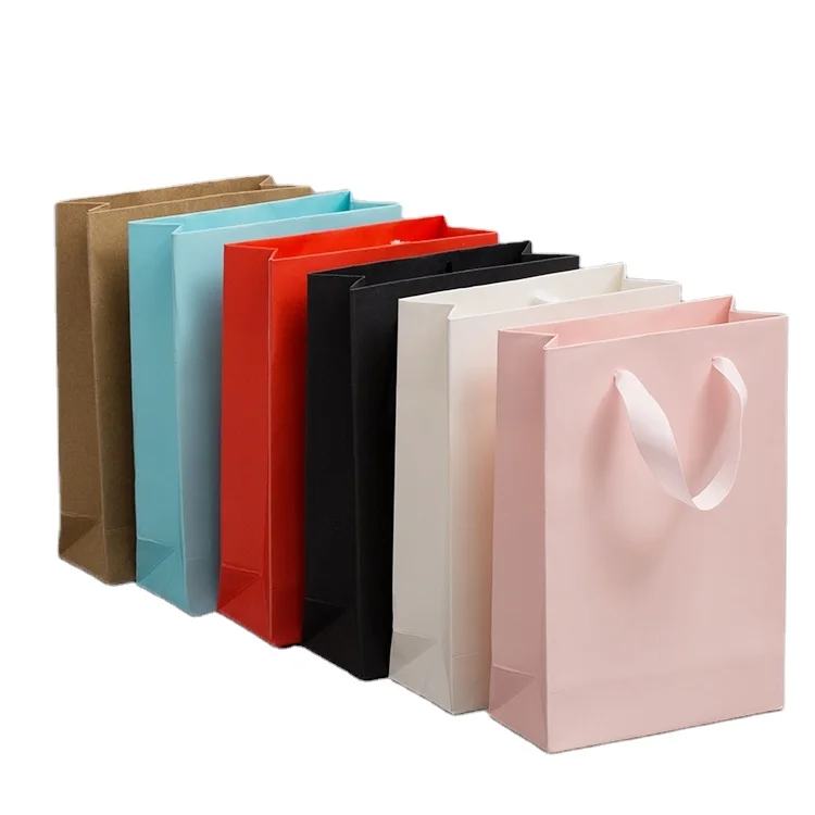 Recyclable luxury  Handheld gift bags Carrier Paper bag Wrapping shopping bag for Wedding garment Packaging custom with logo