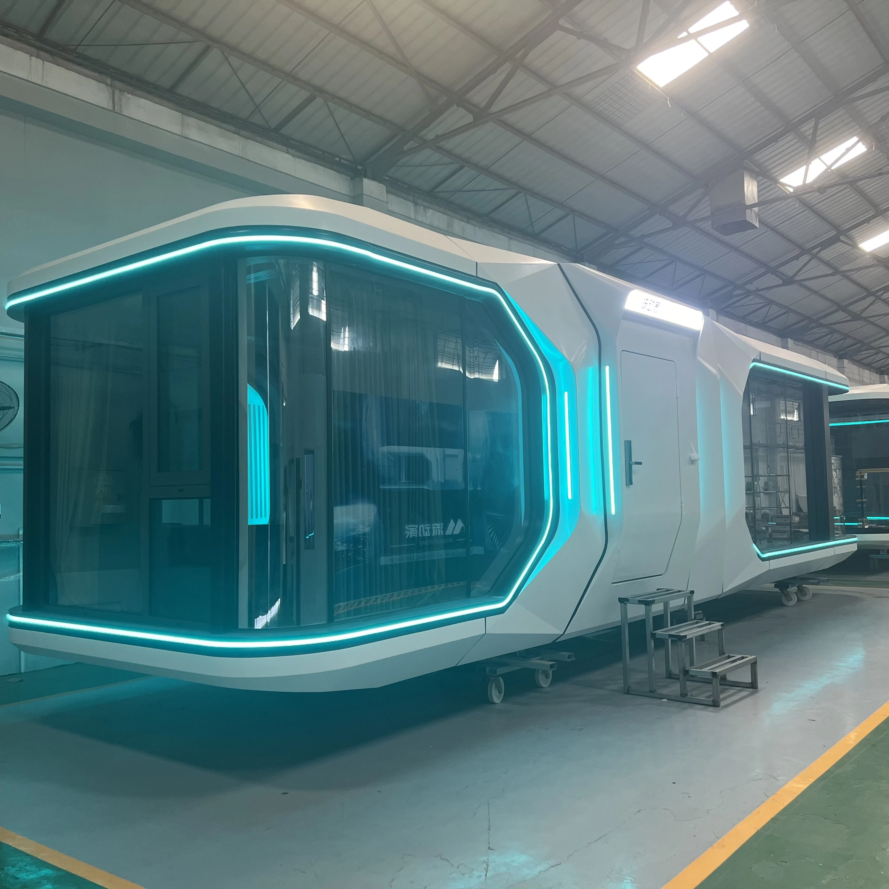 Space Capsule House China Sell Well Modern Steel Structure Portable Mobile Smart Prefab