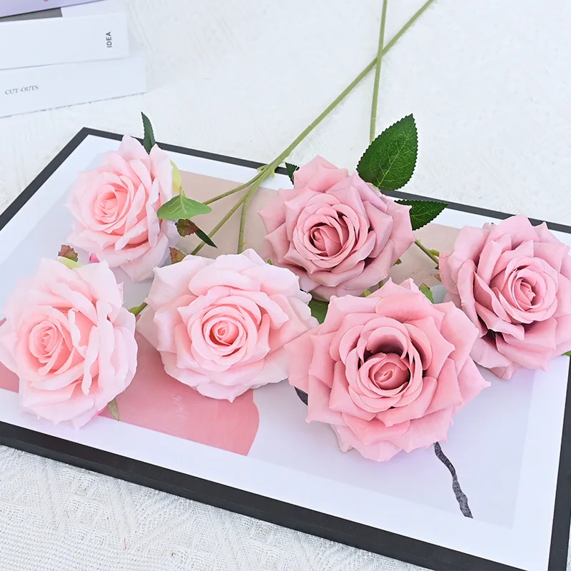 Hot Sale Spot Artificial Brazilian Rose Wedding Hotel Decoration Flowers Three Headed Diamond Rose