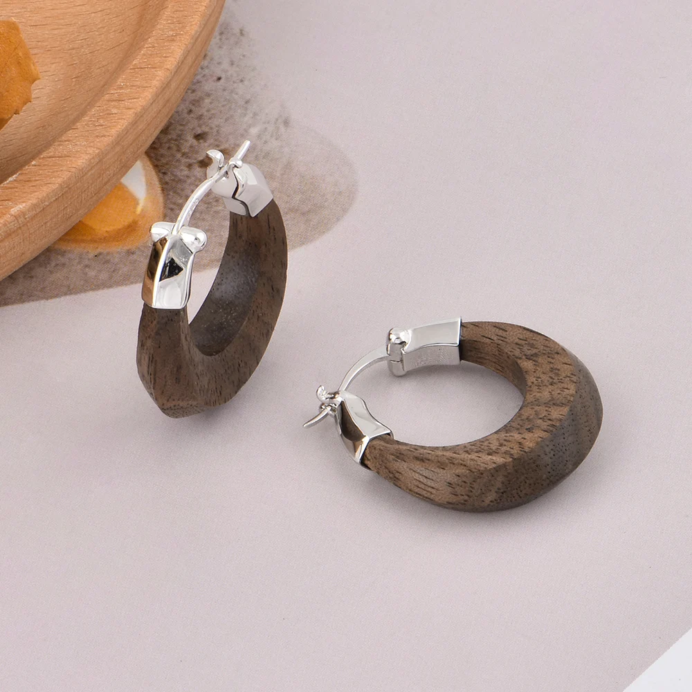 Johnson Gems Chunky Fashion Copper Brass Smooth Surface Hoop Earrings 18K Gold Plated Women Minimalist Gemstone Jewelry