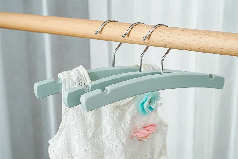 Wooden Kids Flat Hanger Baby Colorful Hanger with Decoration Iron Single Customized Wood Other Home Storage & Organization Straw