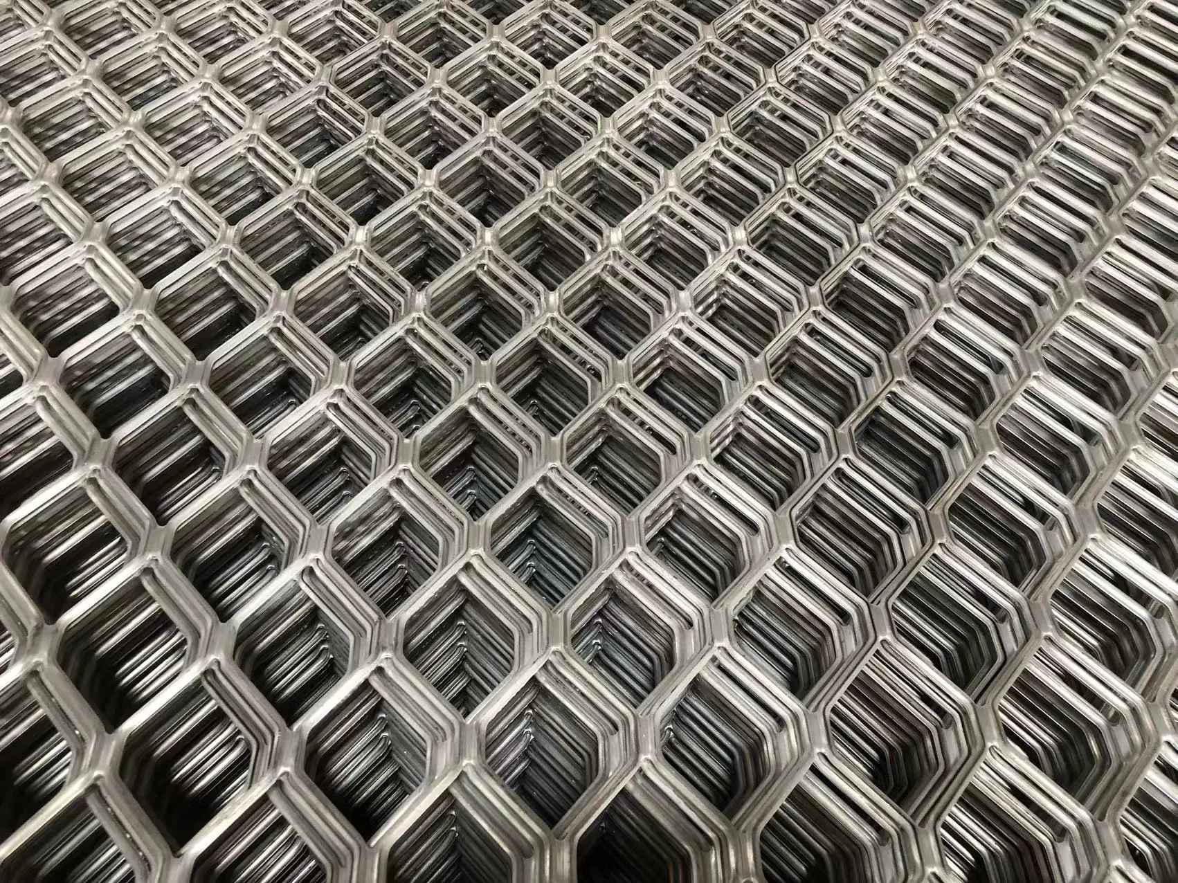 Wholesale High Security Sheet Cladding Diamond Hole Woven Aluminum Expanded Metal Mesh