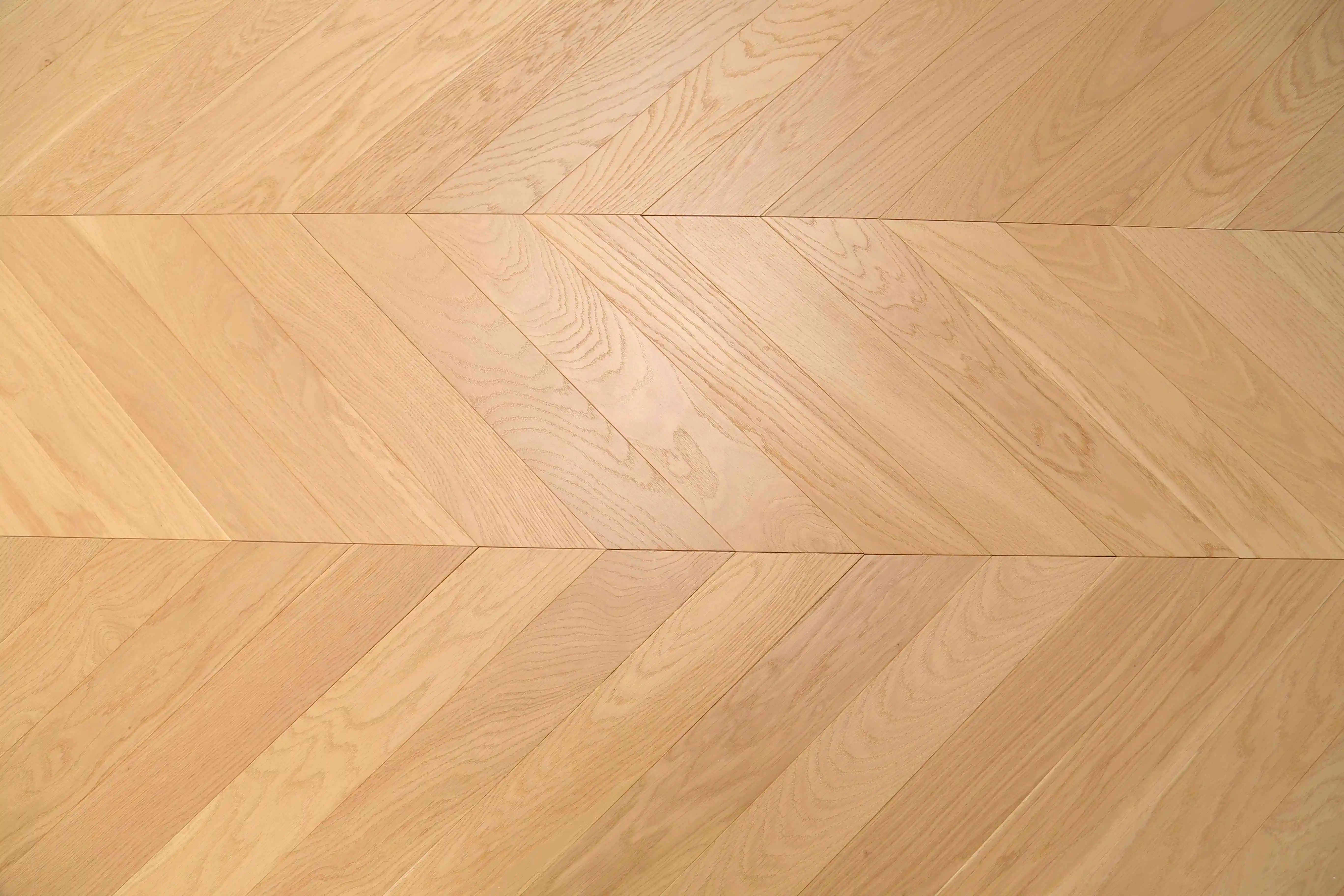 [ Name: Champagne ] Chevron white oak 3-layer engineered wood flooring