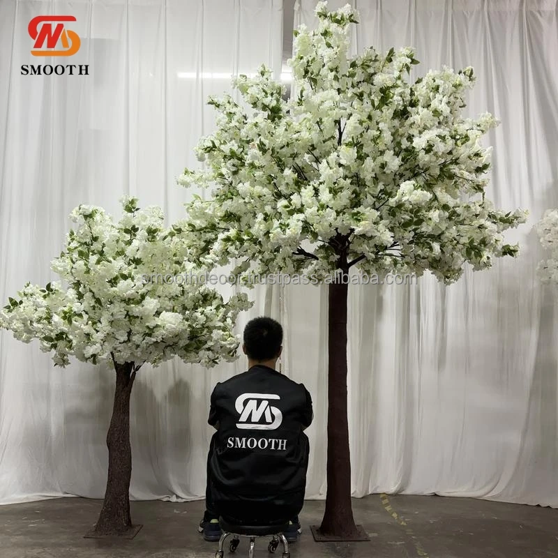 SMOOTH Wedding Stage Fiberglass White And Green Spring Cherry Blossom Tree Used For Wedding Decoration
