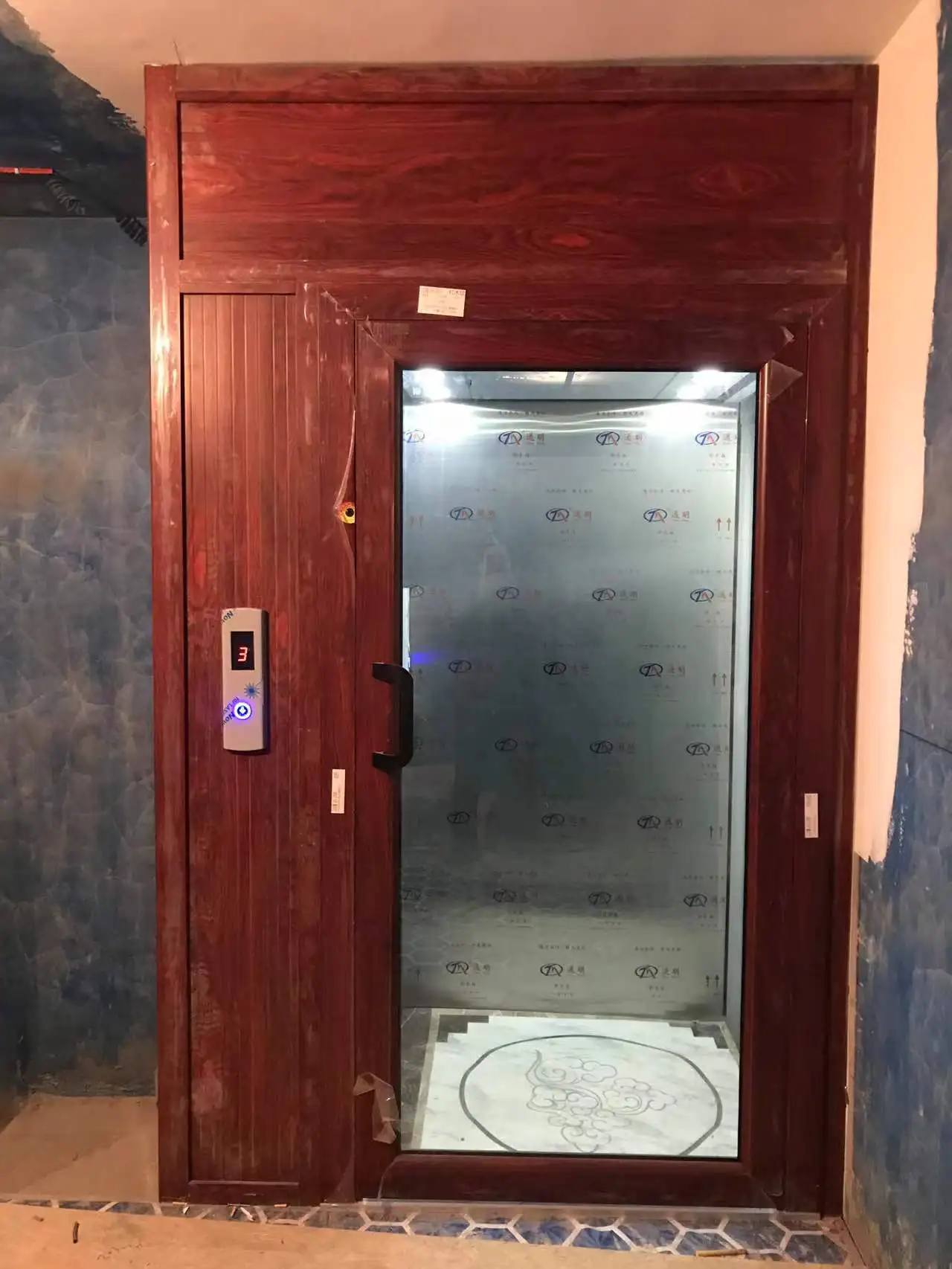 Panoramic 4 Floor Villa Residential Single Person Household Cheap Wheelchair Without Pit Small Home Lift Elevator