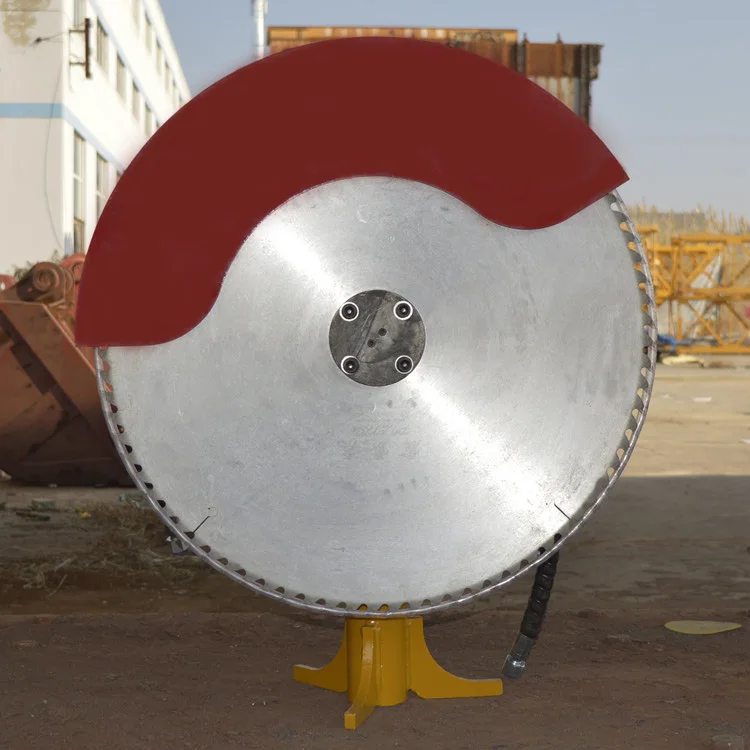 Rock Saw with 1000mm Blade Cutting Hard Limestone Mounted by Excavator