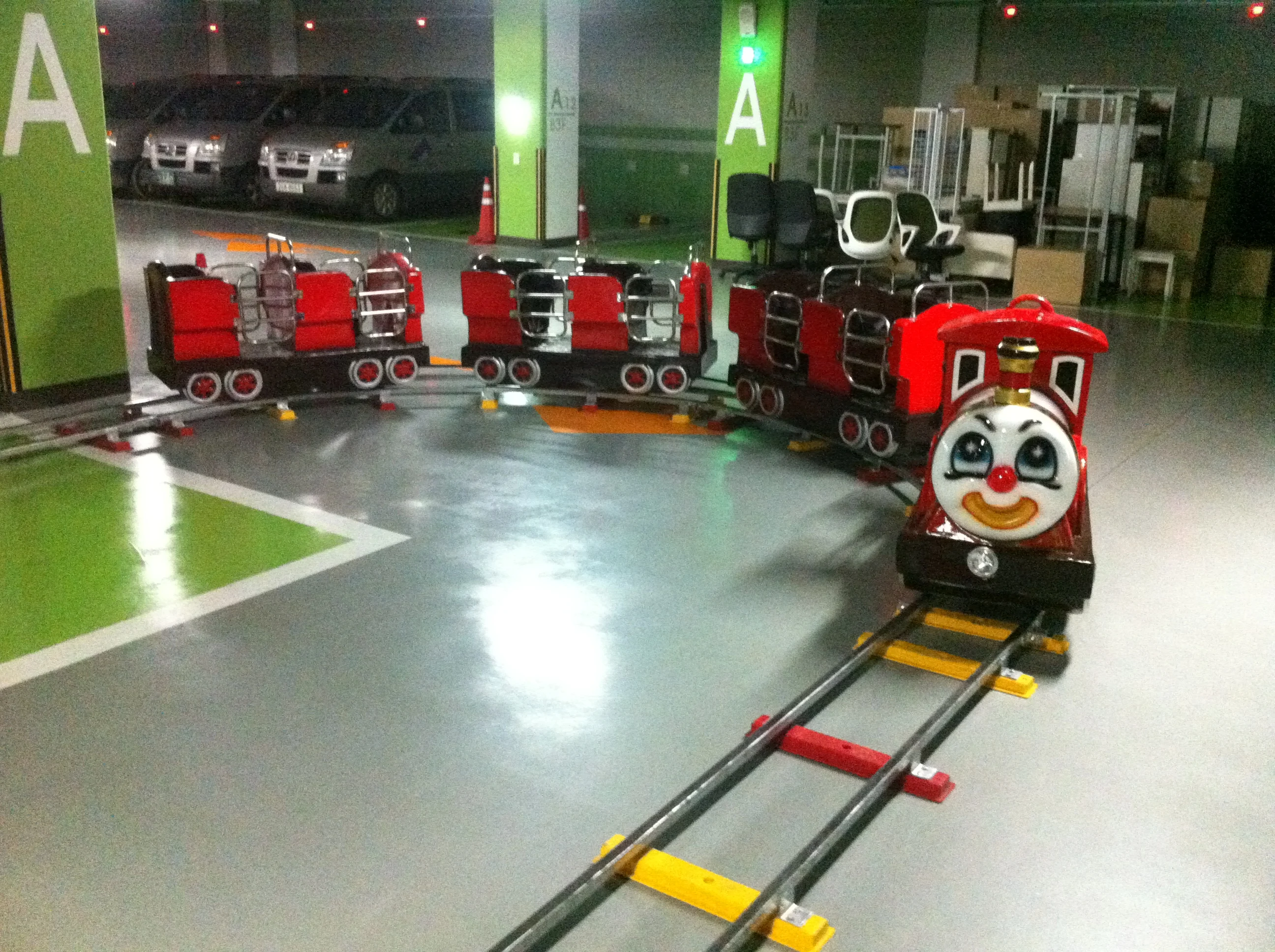 Cartoon train  electric train  amusement train  park rides