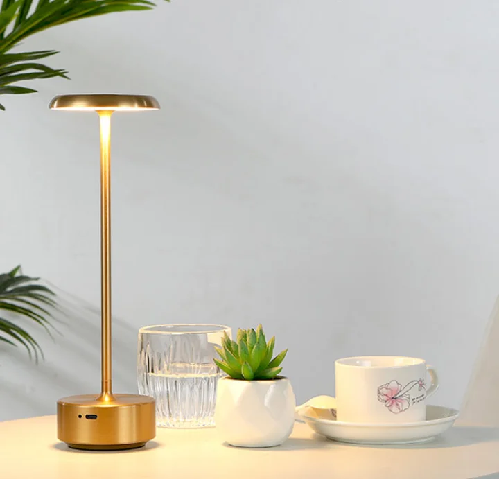 Nordic Luxury Aluminum Portable Rechargeable Battery Nightlight Led Cordless Decorative Table Lamp Cafe Hotel Simple for Bar 90