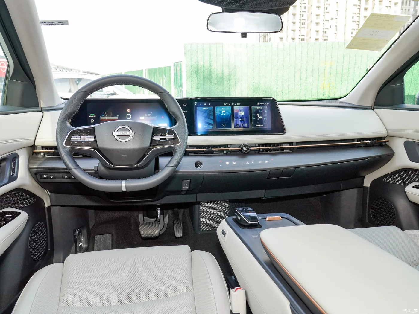 Высокоскоростной внедорожник 4WD автомобильный 360 Панорамное изображение электрический автомобиль Nissan