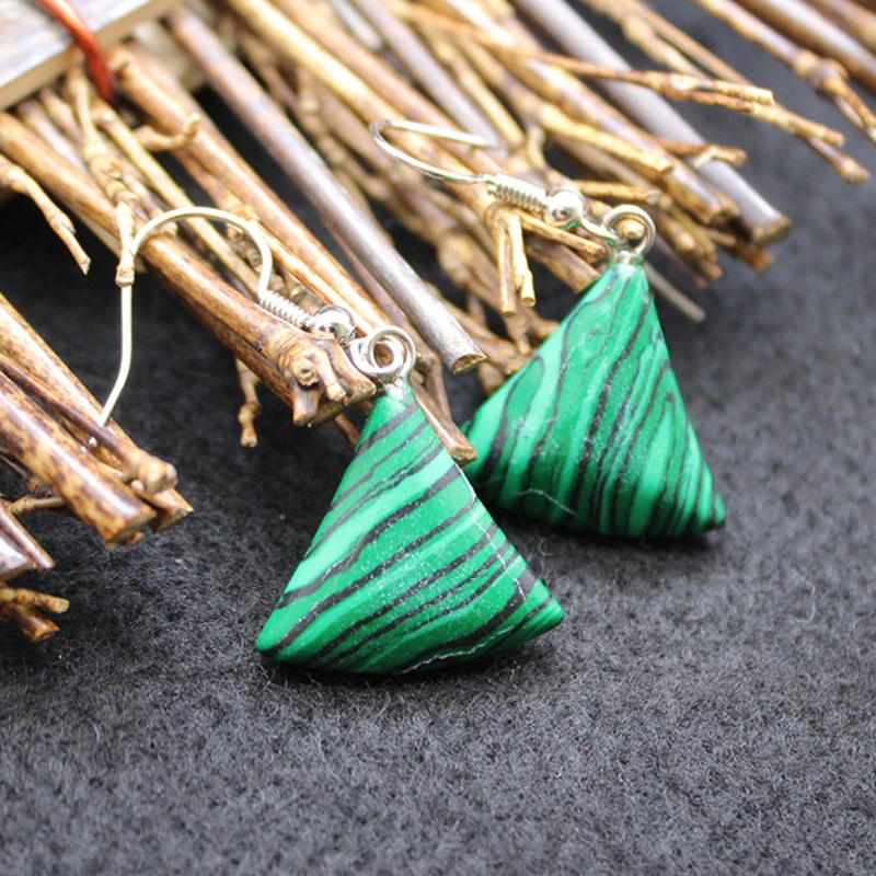 Wholesale Ethnic Wind Crystal Gemstone Earrings Amethyst Fan-shaped Earrings Healing Stone Ear Hook for Gift