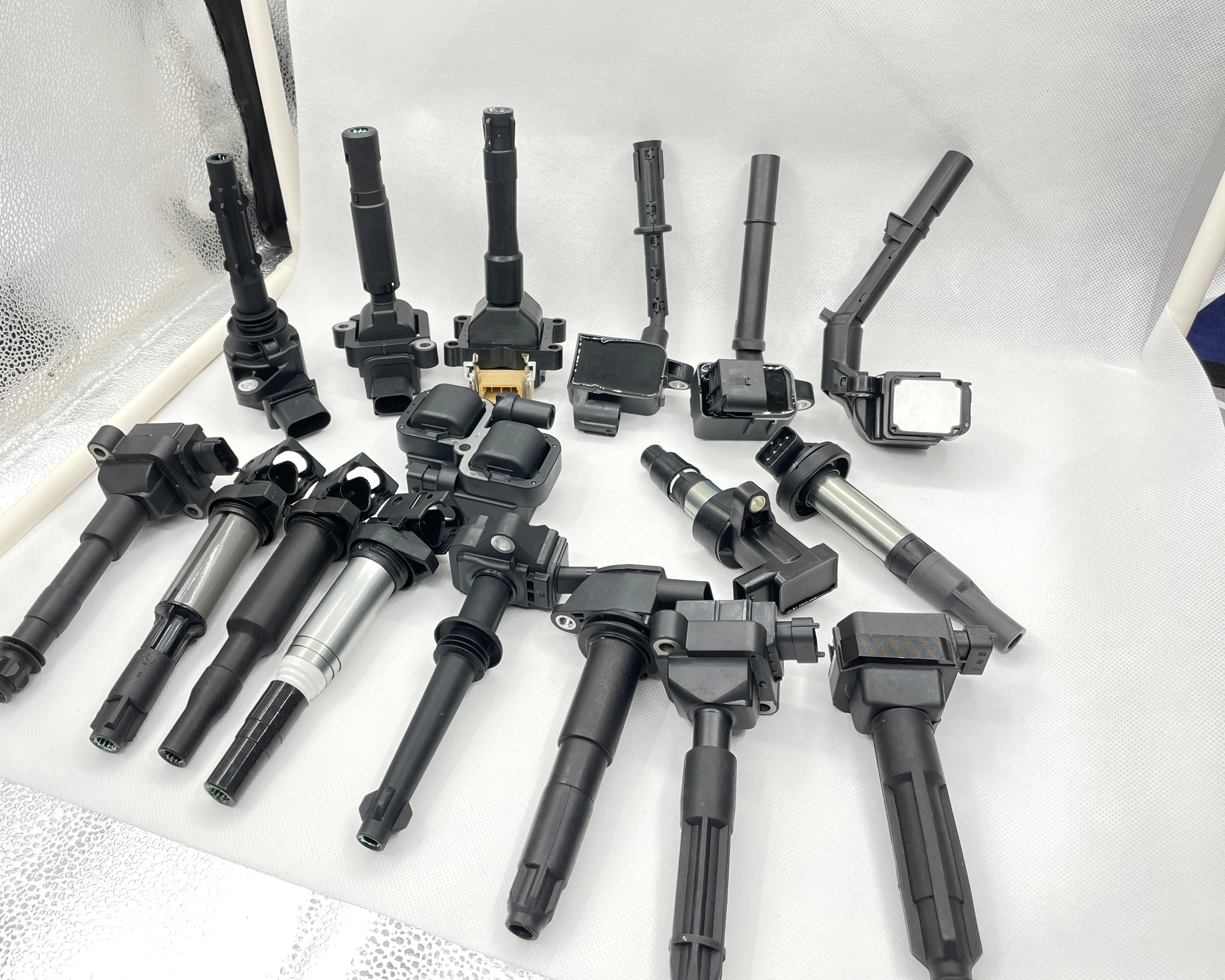 
KEEFC Original Quality sufficient stock Ignition coil For Mercedes Benz BMW PORSCHE LAND ROVER 